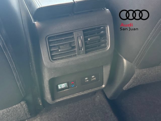 Used 2023 Nissan Rogue SL w/ SL Premium Package FWD image 26
