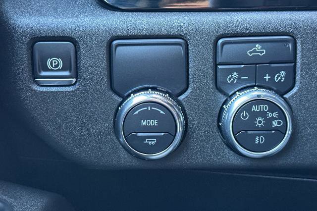 Used 2025 GMC Sierra 1500 Elevation w/ Preferred Package image 36