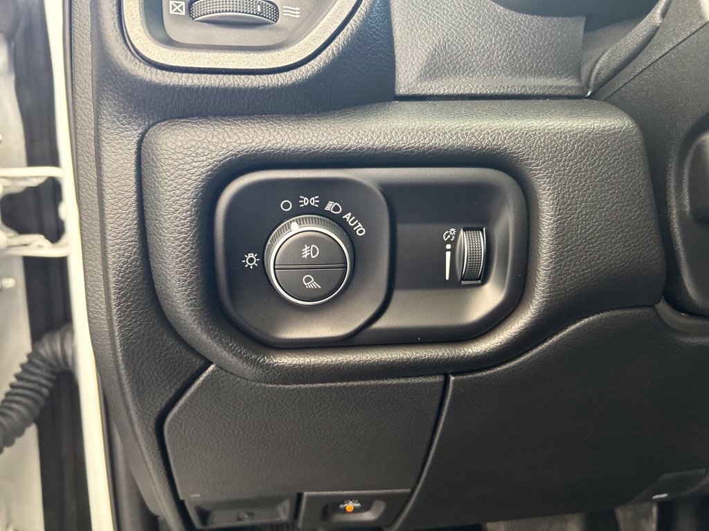 Used 2025 RAM 3500 Tradesman AWD/4WD image 35