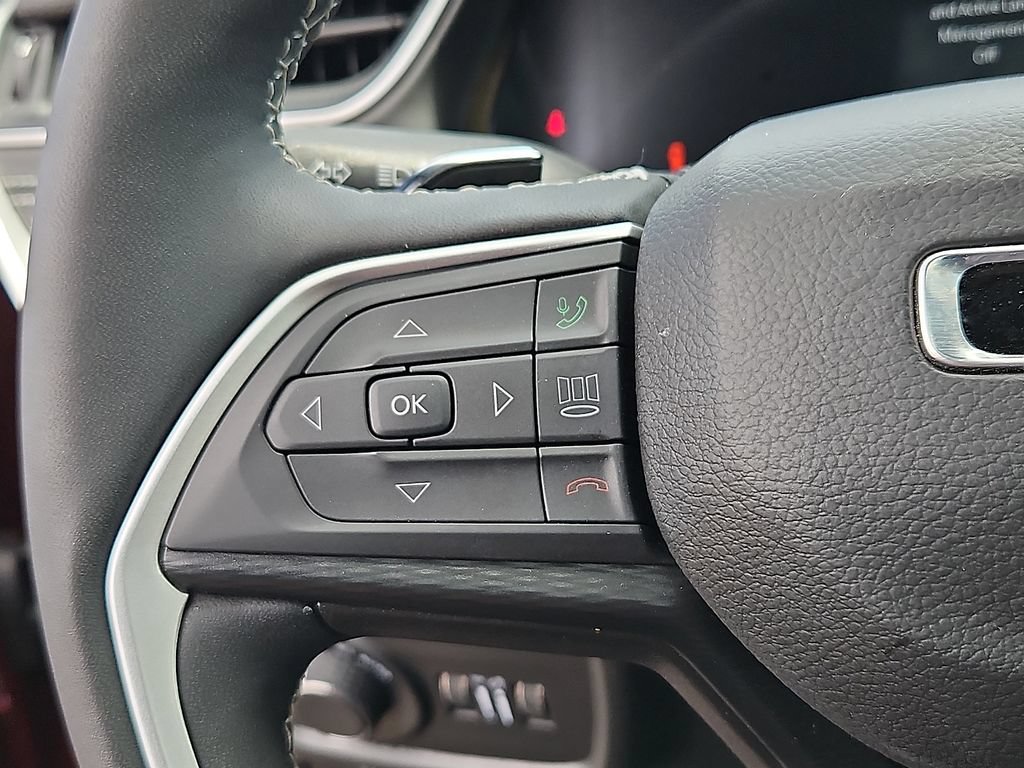 Certified 2025 Jeep Grand Cherokee L Altitude AWD/4WD image 21