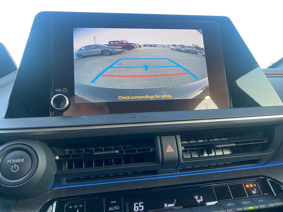 Used 2024 Toyota Prius XLE image 22