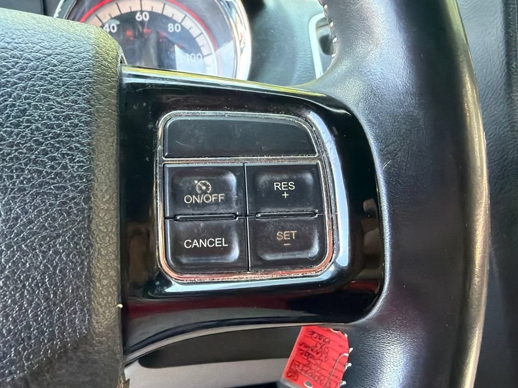 Used 2018 Dodge Grand Caravan SXT FWD image 26