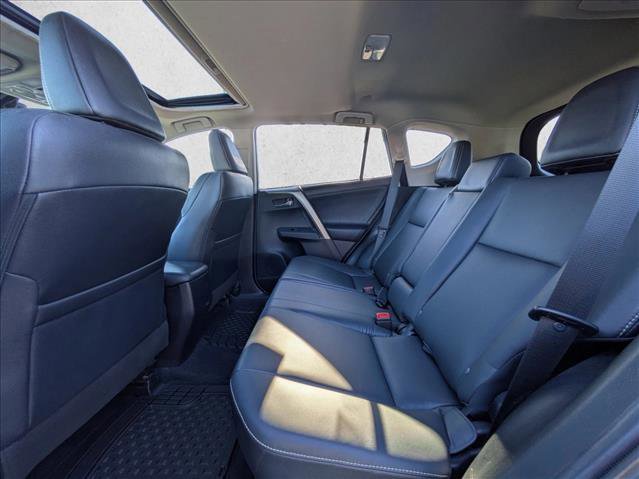 Used 2015 Toyota RAV4 Limited image 21