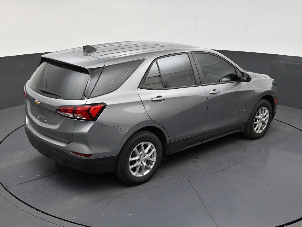 Used 2024 Chevrolet Equinox LS w/ Driver Confidence II Package FWD image 13
