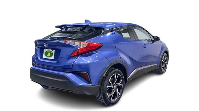 Used 2019 Toyota C-HR XLE image 2