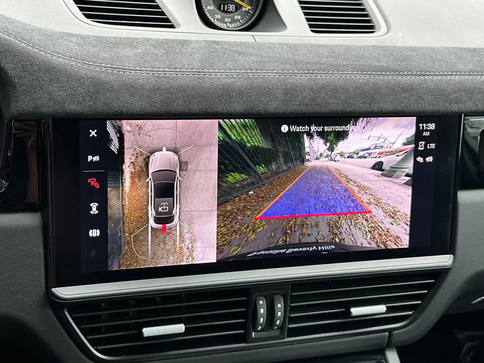 Certified 2022 Porsche Cayenne Turbo GT AWD/4WD image 22