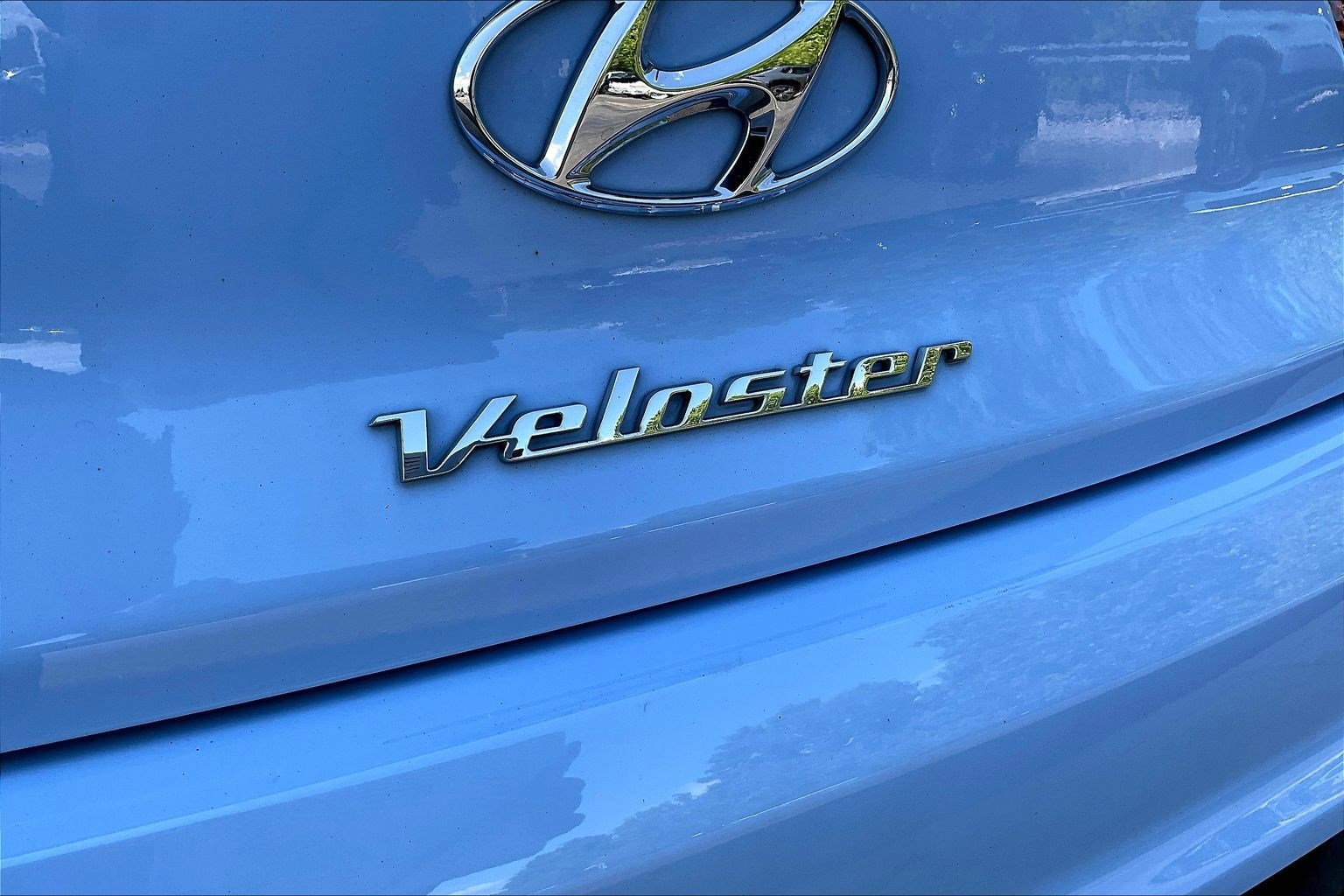 Used 2022 Hyundai Veloster N FWD image 22
