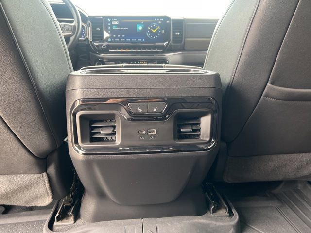 Used 2022 Chevrolet Silverado 1500 ZR2 w/ Technology Package image 27