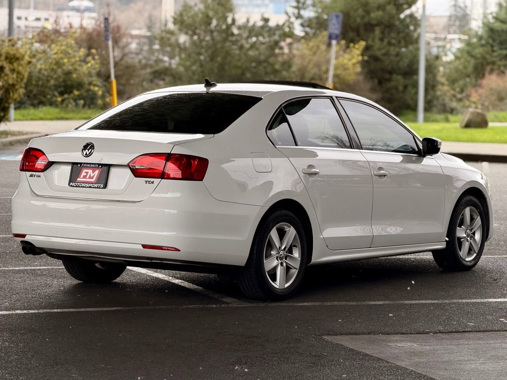 Used 2013 Volkswagen Jetta TDI image 7