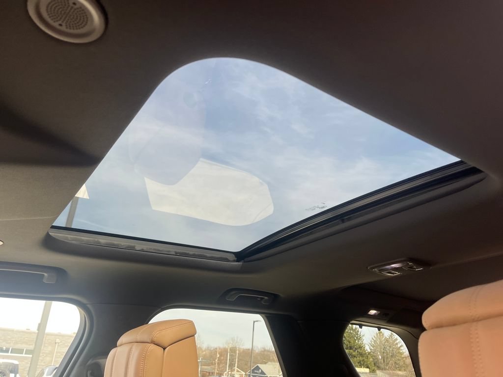 New 2026 Land Rover Discovery Dynamic SE AWD/4WD image 19