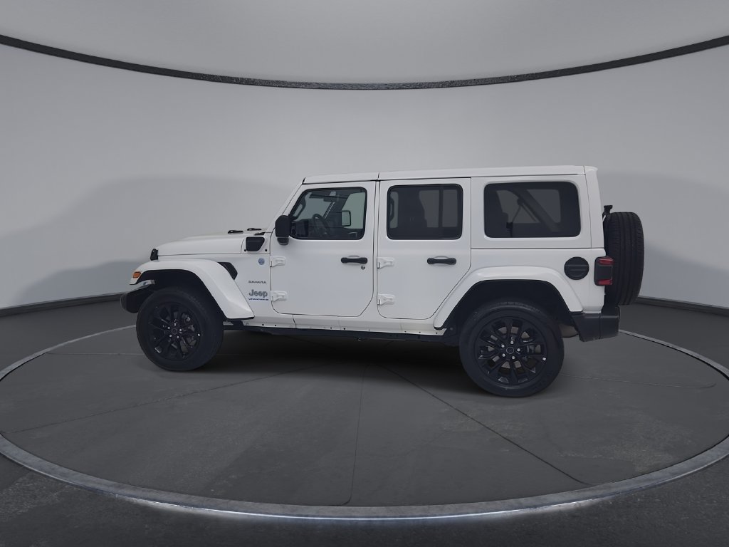 Certified 2024 Jeep Wrangler Unlimited Sahara AWD/4WD image 10