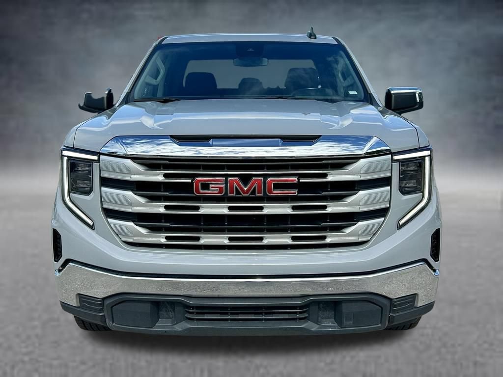 Used 2024 GMC Sierra 1500 SLE RWD image 2