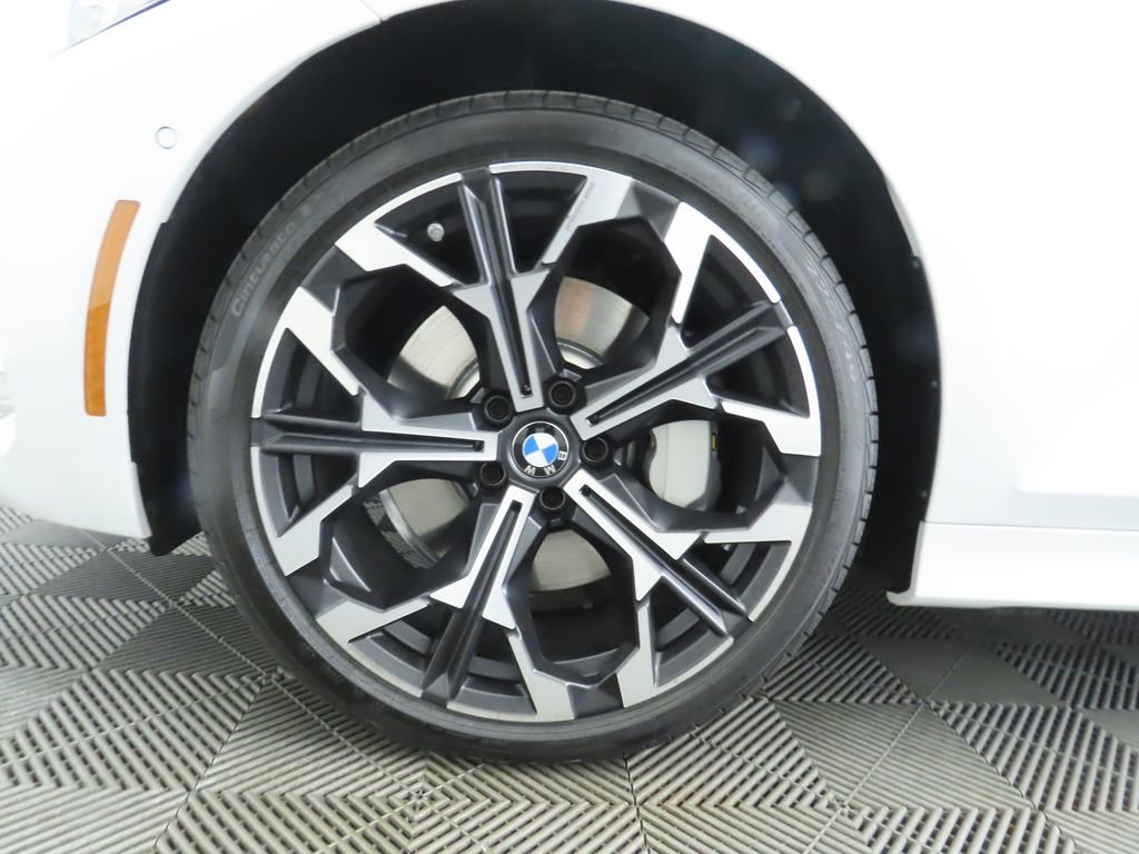 New 2026 BMW 330i Sedan w/ Premium Package image 31