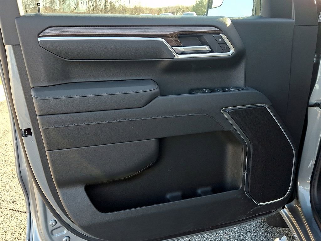 New 2026 Chevrolet Silverado 1500 RST image 8