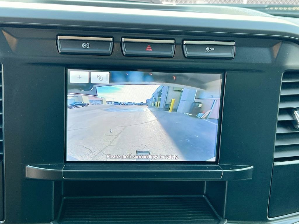 New 2023 Ford F350 XL w/ XL Chrome Package image 19