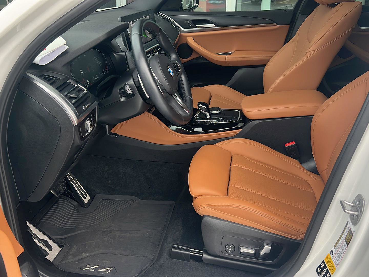 Certified 2022 BMW X4 xDrive30i w/ M Sport Package 2 image 10