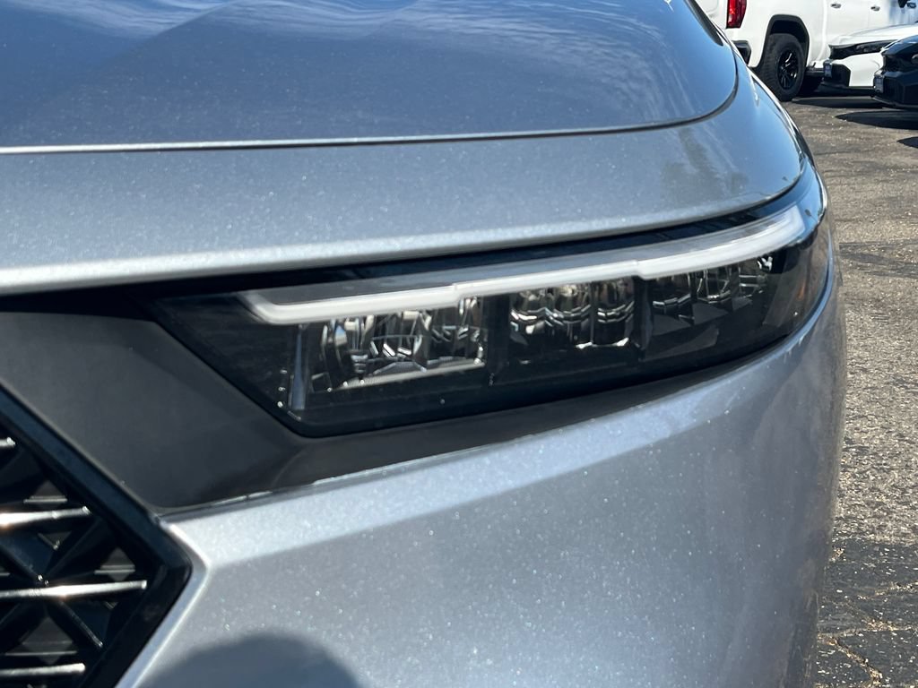Certified 2023 Honda Accord EX image 47