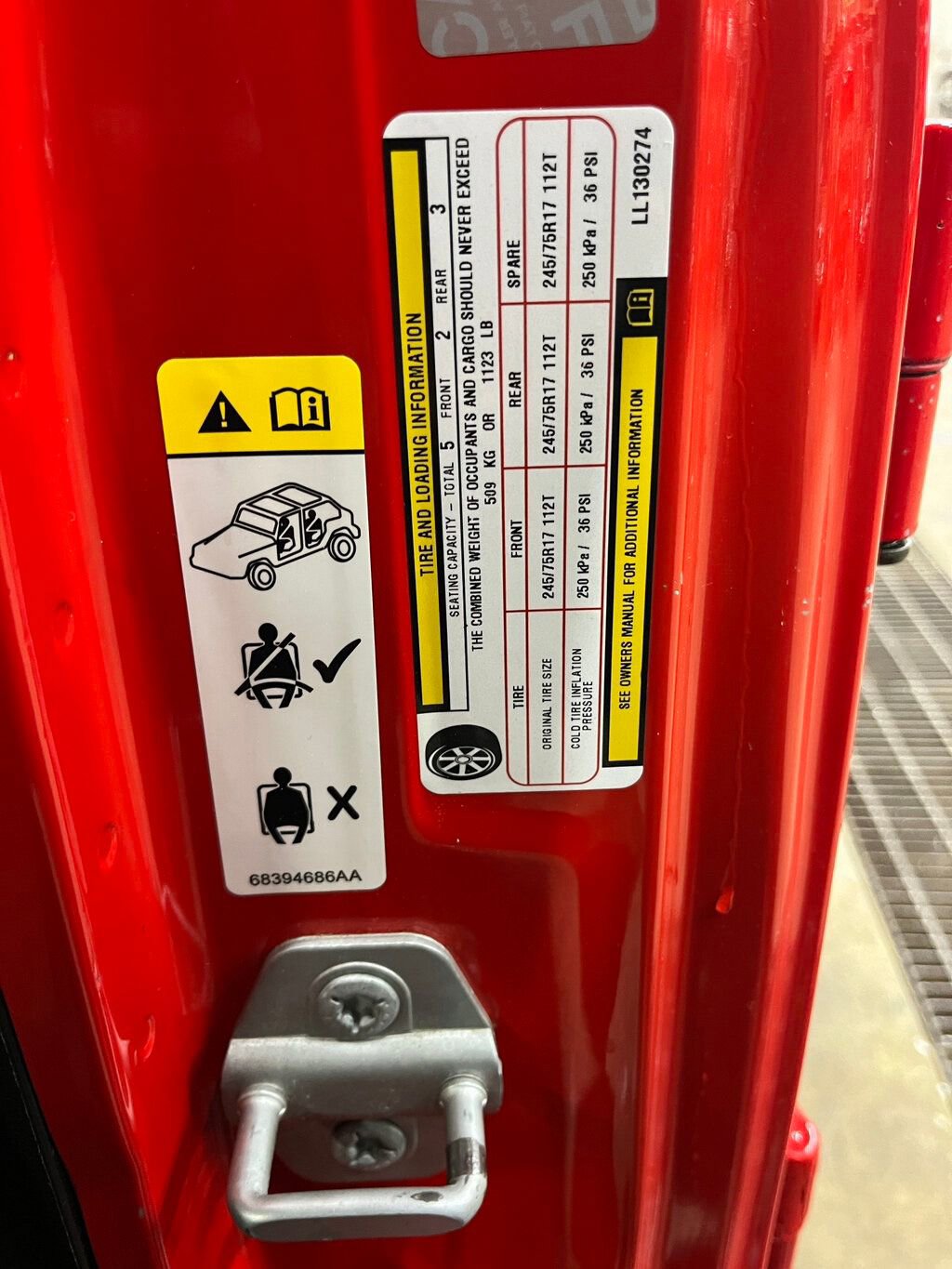 Used 2020 Jeep Gladiator Sport w/ Quick Order Package 24S image 25