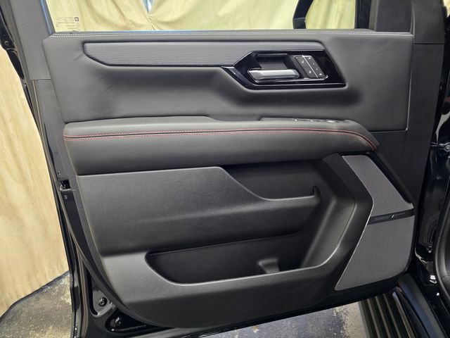 New 2026 GMC Yukon AT4 Ultimate AWD/4WD image 12
