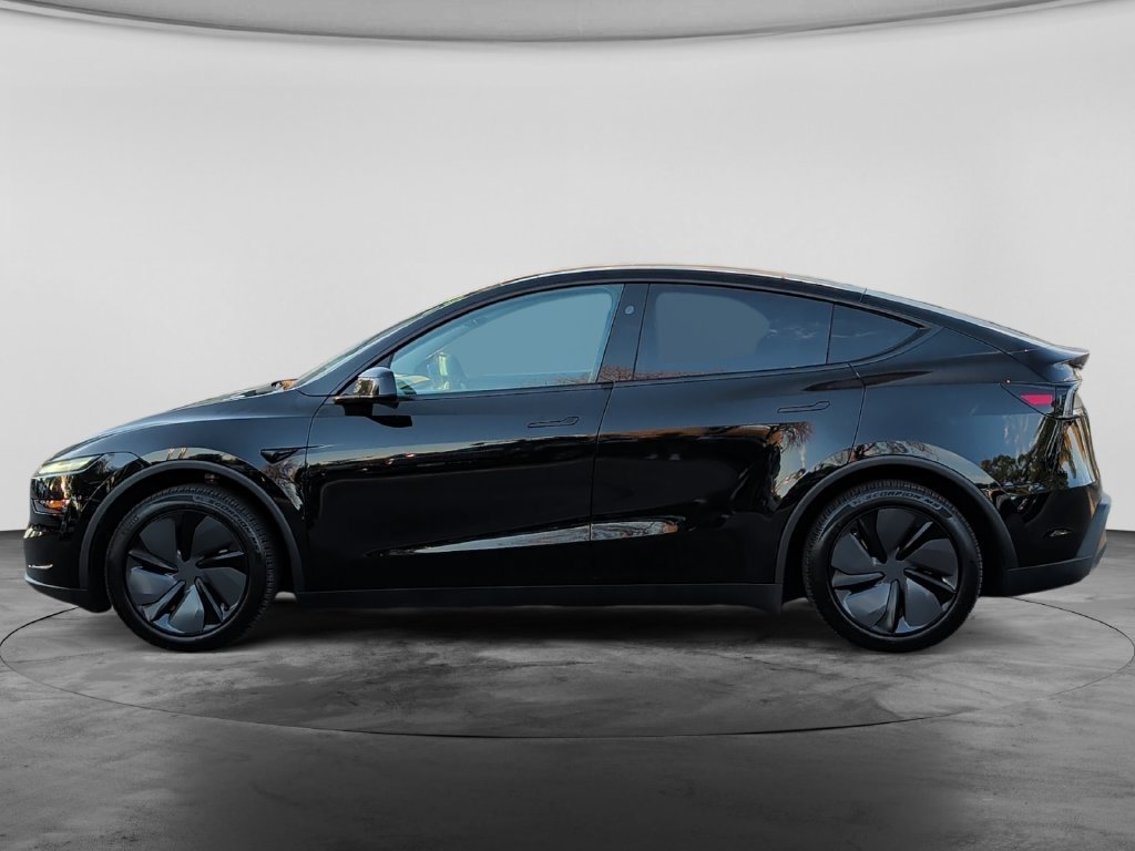 Used 2026 Tesla Model Y Long Range AWD/4WD image 4