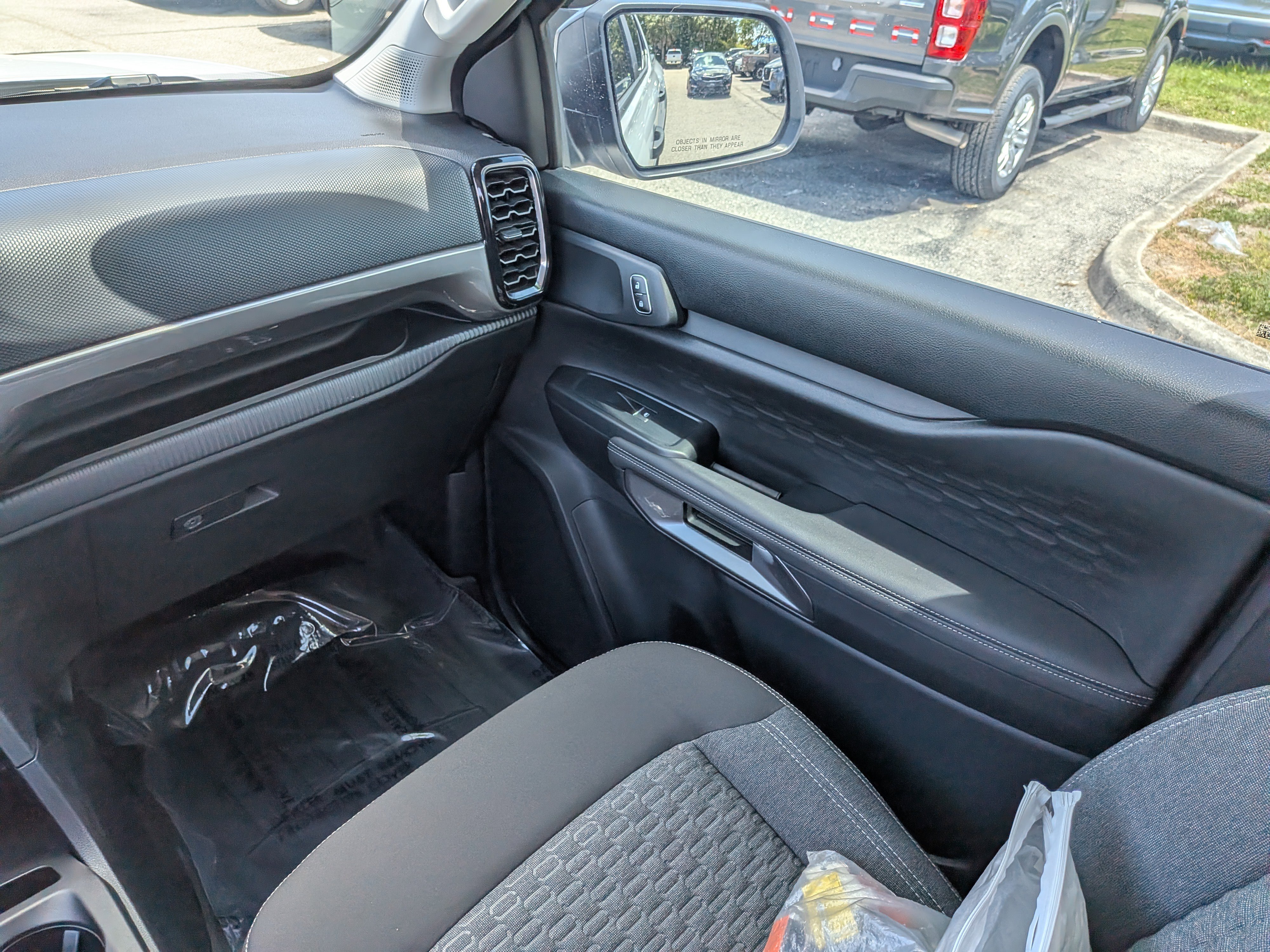 Used 2025 Ford Ranger XLT w/ Trailer Tow Package AWD/4WD image 19