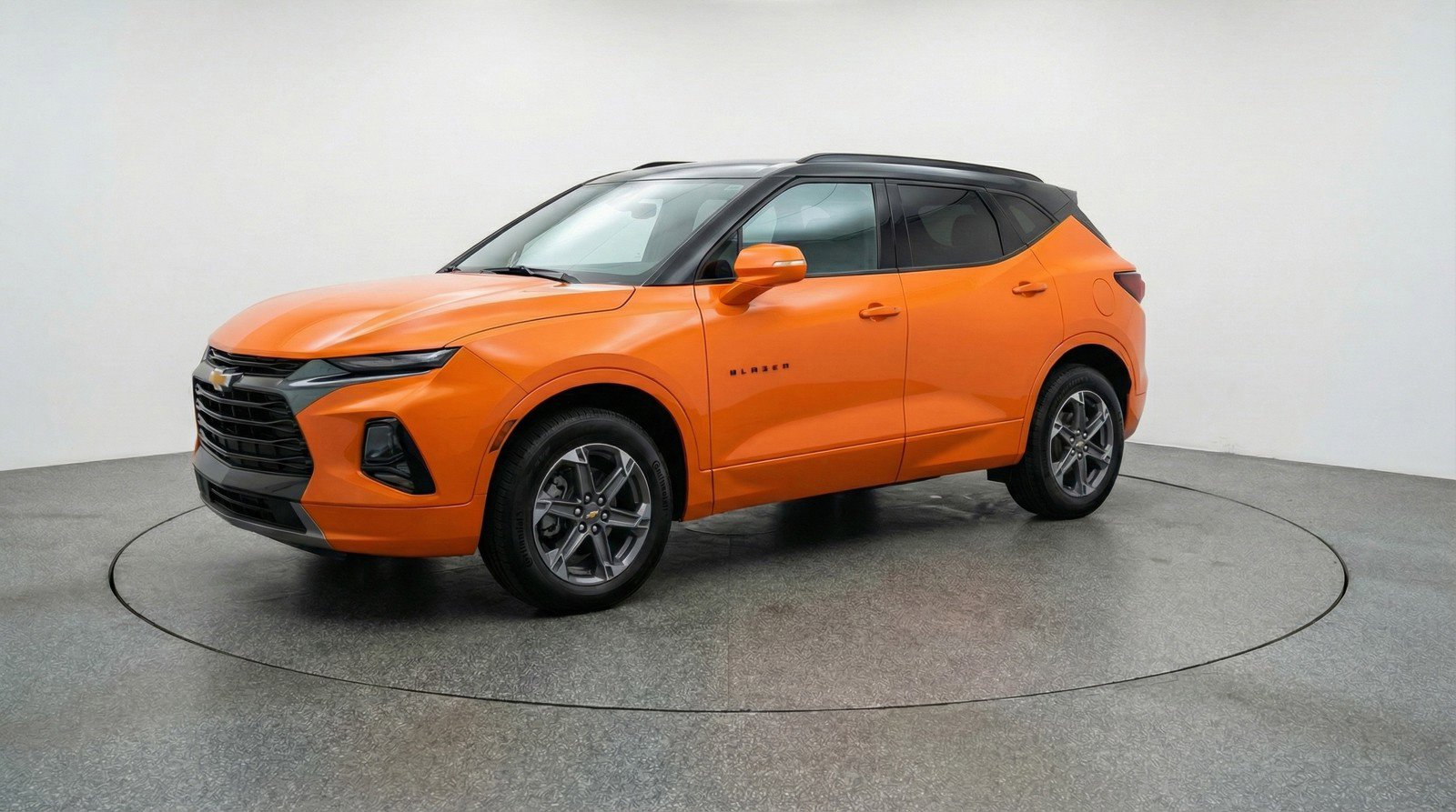 Used 2025 Chevrolet Blazer LT image 3