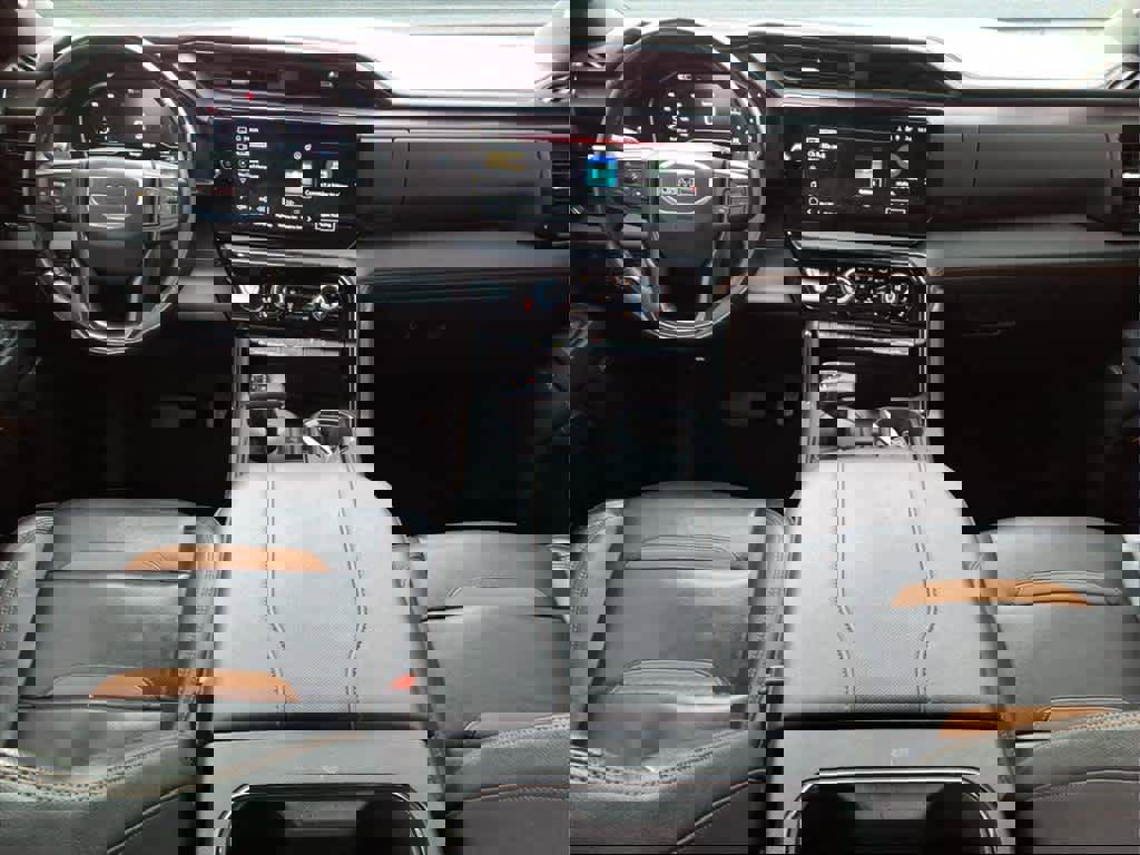 Used 2024 GMC Sierra 1500 AT4 w/ Technology Package image 10