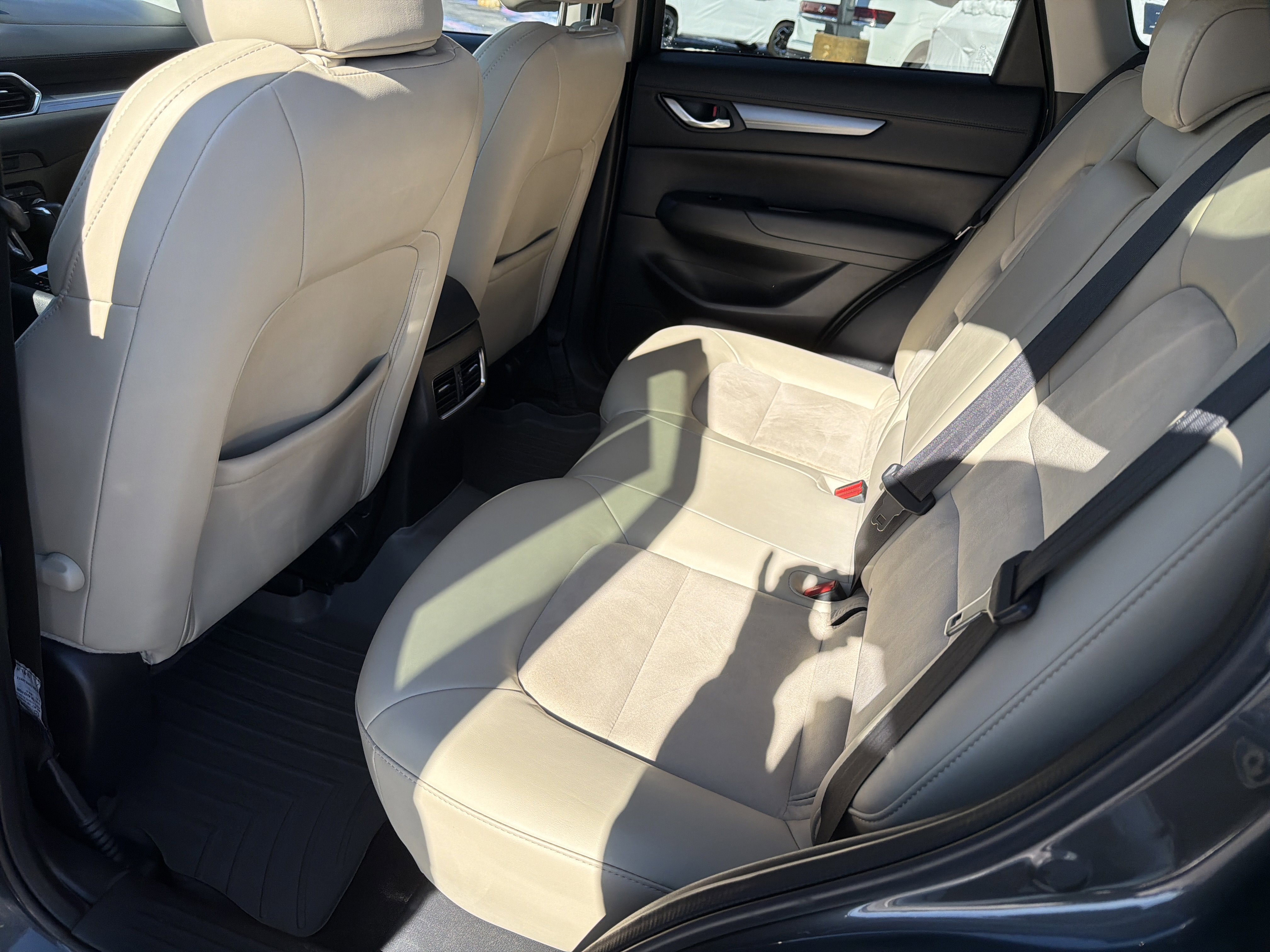 Used 2019 MAZDA CX-5 Touring image 24