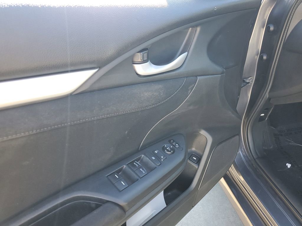 Used 2017 Honda Civic EX-T image 19