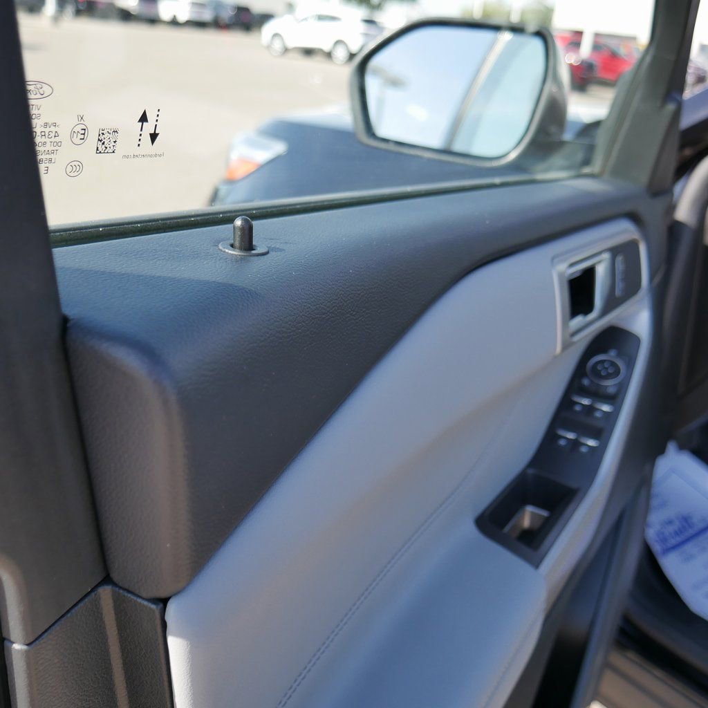 Used 2023 Ford Explorer XLT w/ Equipment Group 202A image 67