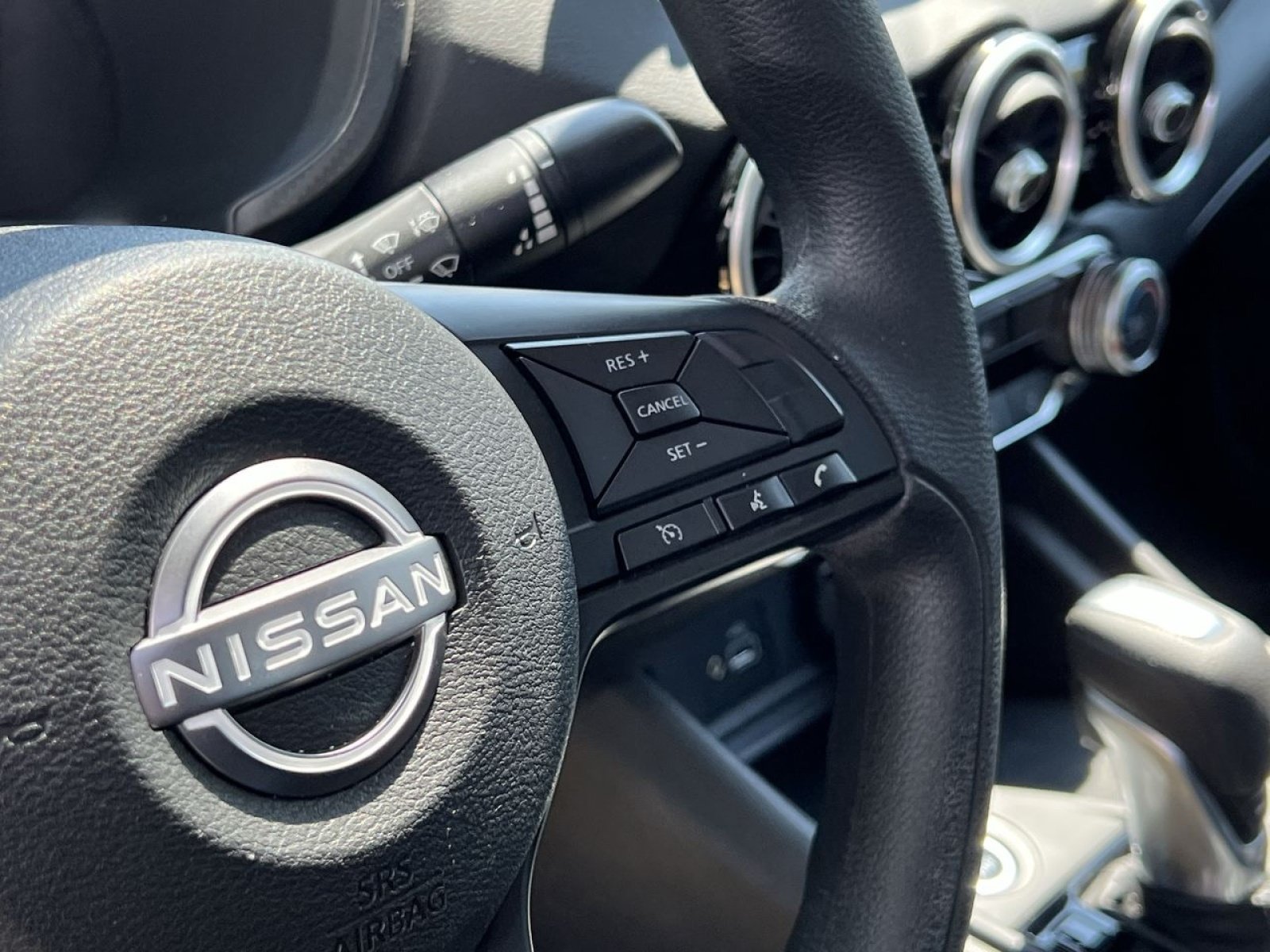 Used 2025 Nissan Sentra S FWD image 29