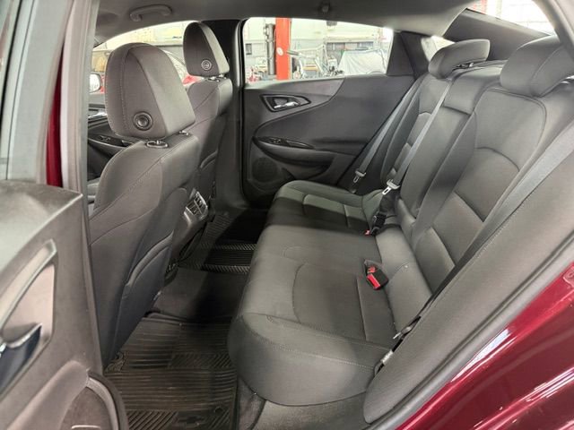 Used 2016 Chevrolet Malibu LT FWD image 8