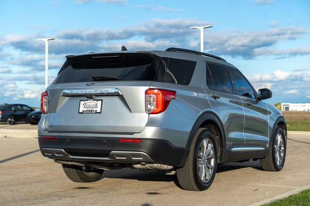 Used 2023 Ford Explorer XLT w/ Equipment Group 202A RWD image 7