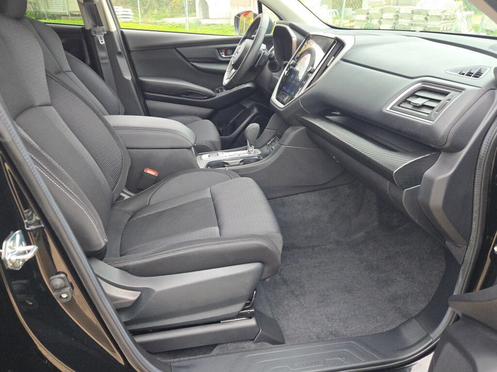 Certified 2025 Subaru Ascent Premium AWD/4WD image 10