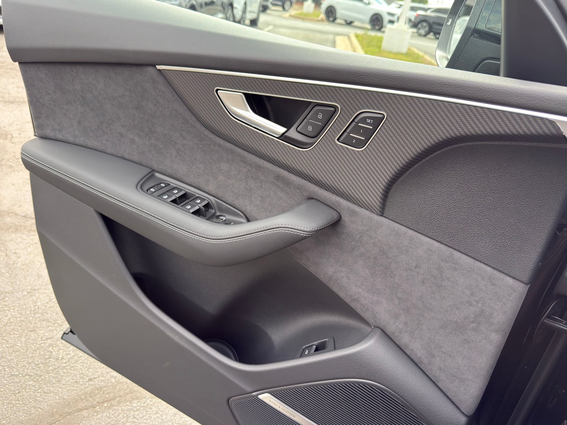 New 2026 Audi SQ8 Premium Plus AWD/4WD image 24