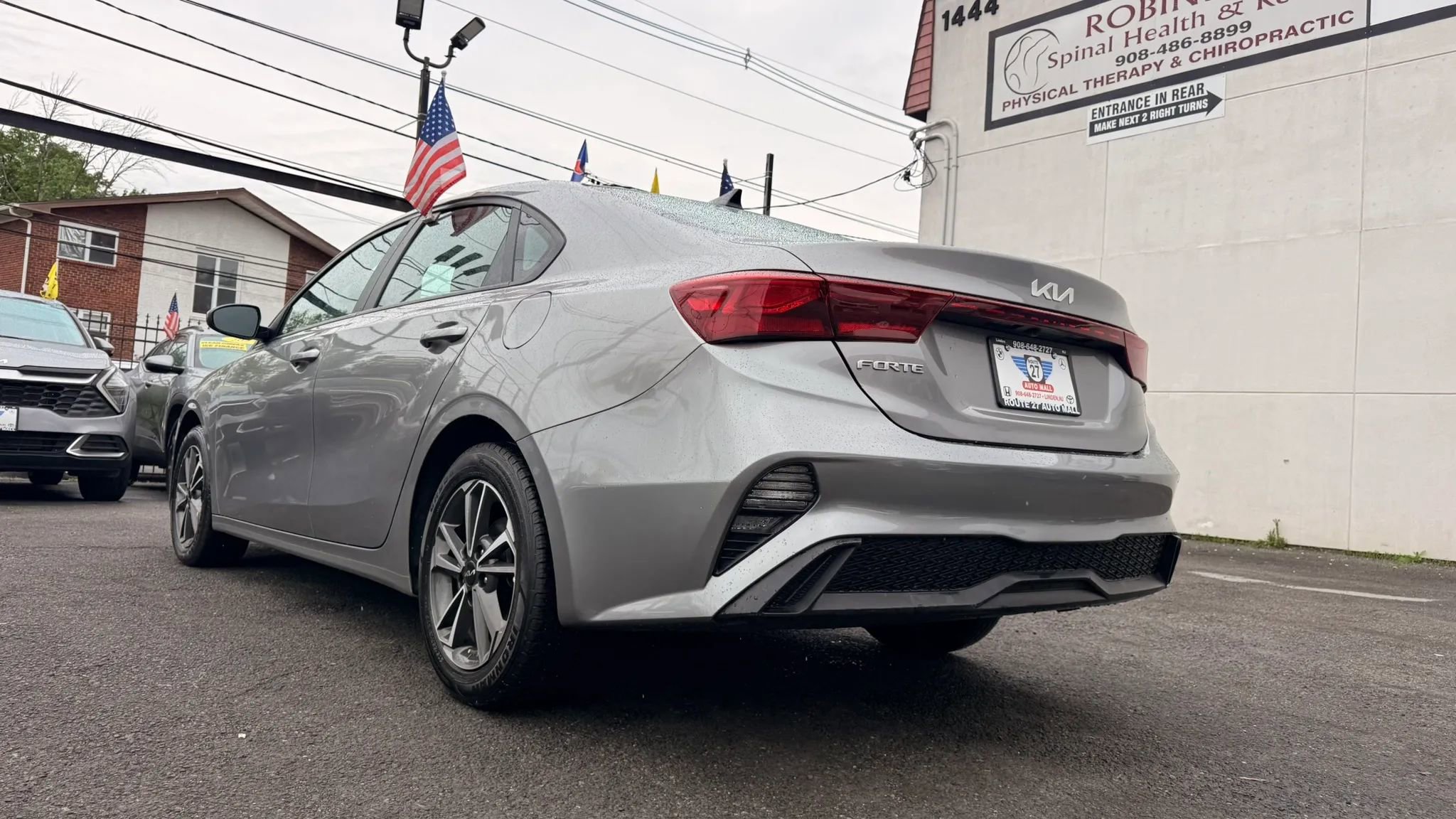 Used 2023 Kia Forte LXS FWD image 8