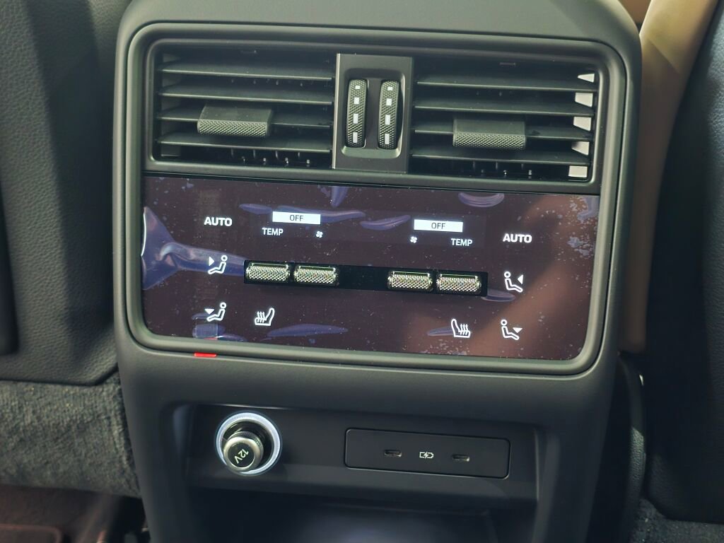 New 2025 Porsche Cayenne E-Hybrid Coupe image 21