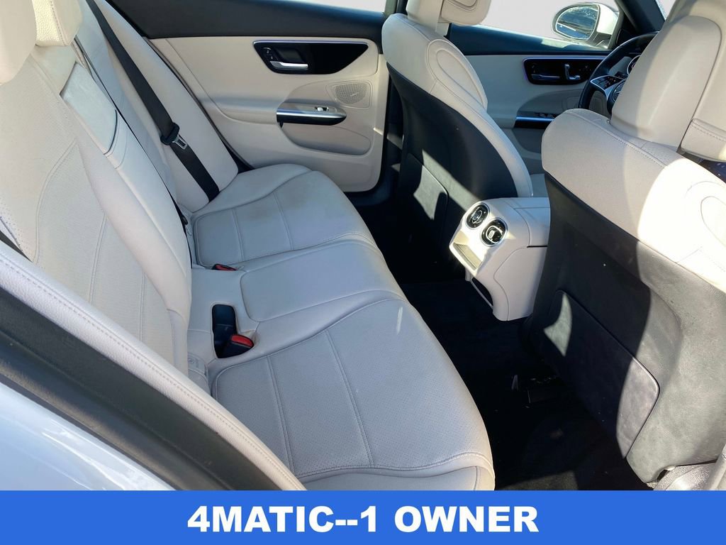 Used 2023 Mercedes-Benz C 300 4MATIC Sedan image 22