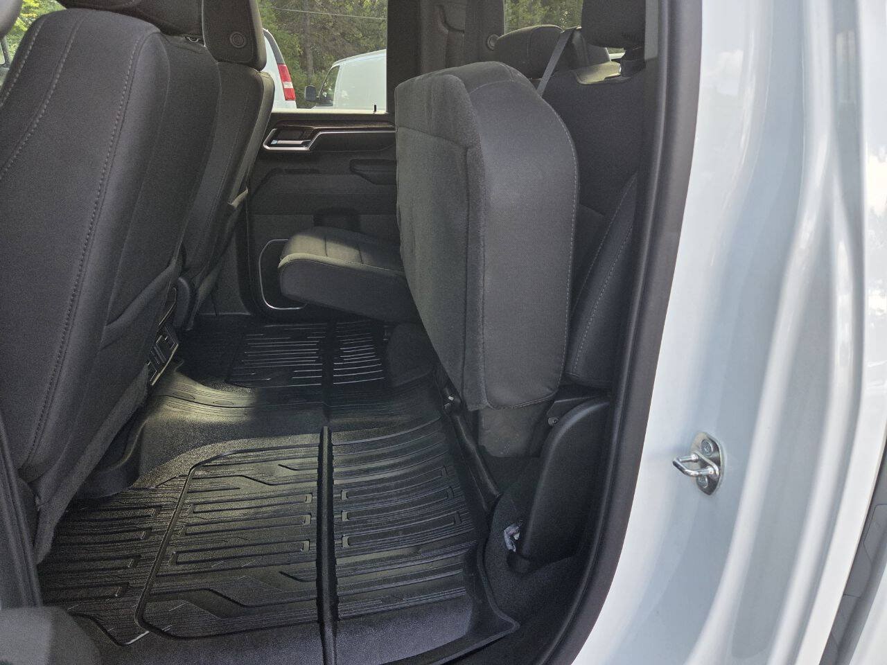 Used 2024 GMC Sierra 2500 SLE w/ SLE Convenience Package AWD/4WD image 13