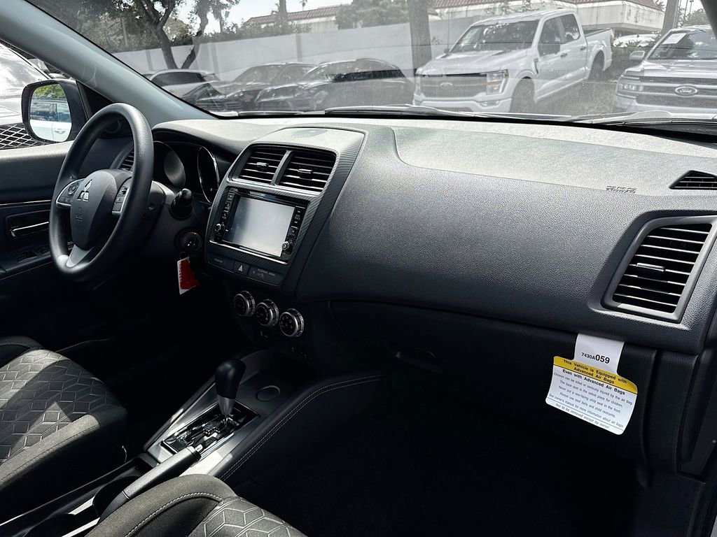 Used 2022 Mitsubishi Outlander Sport ES image 27