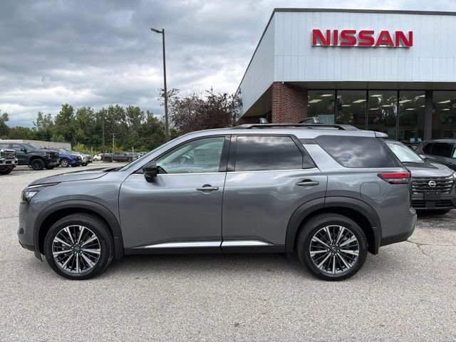 New 2026 Nissan Pathfinder Platinum AWD/4WD image 8