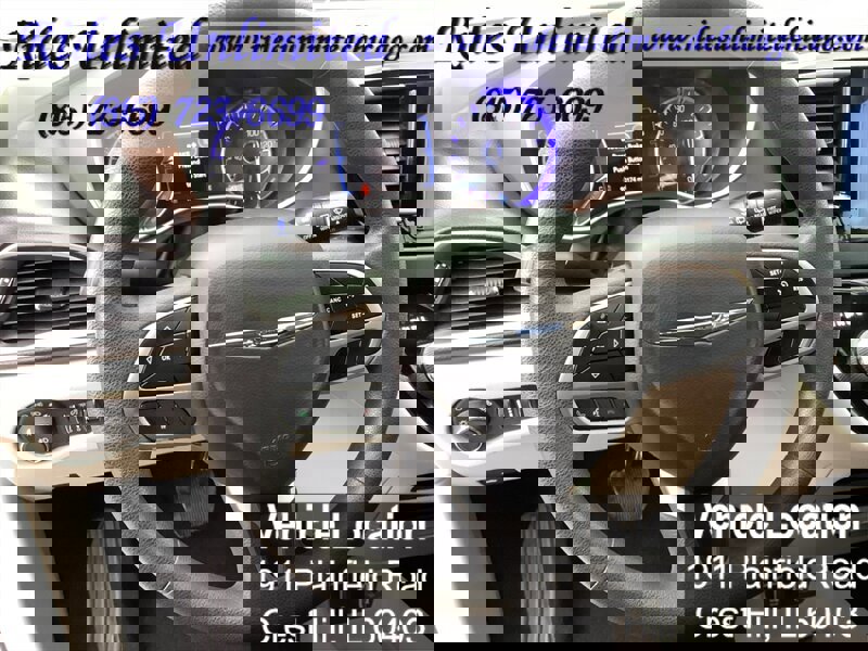 Used 2017 Chrysler Pacifica Touring Plus w/ Tire & Wheel Group image 13