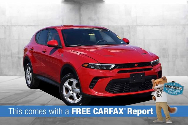 Used 2024 Dodge Hornet GT AWD/4WD image 2