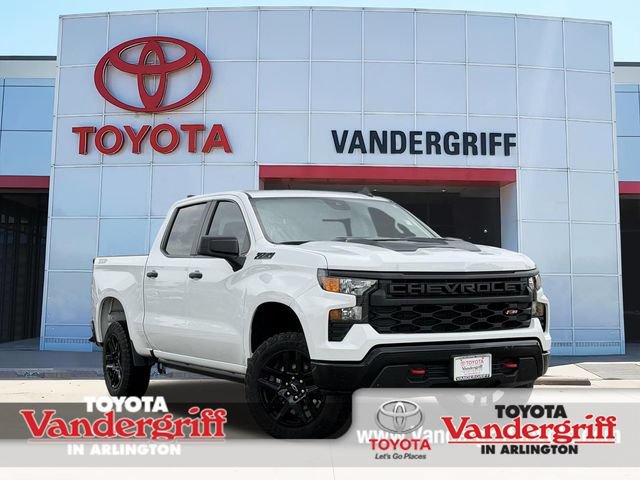 Used 2024 Chevrolet Silverado 1500 Custom Trail Boss w/ LPO, Dark Essentials Package AWD/4WD image 1