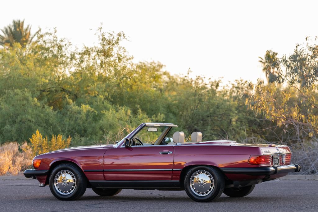 Used 1989 Mercedes-Benz 560 SL image 30