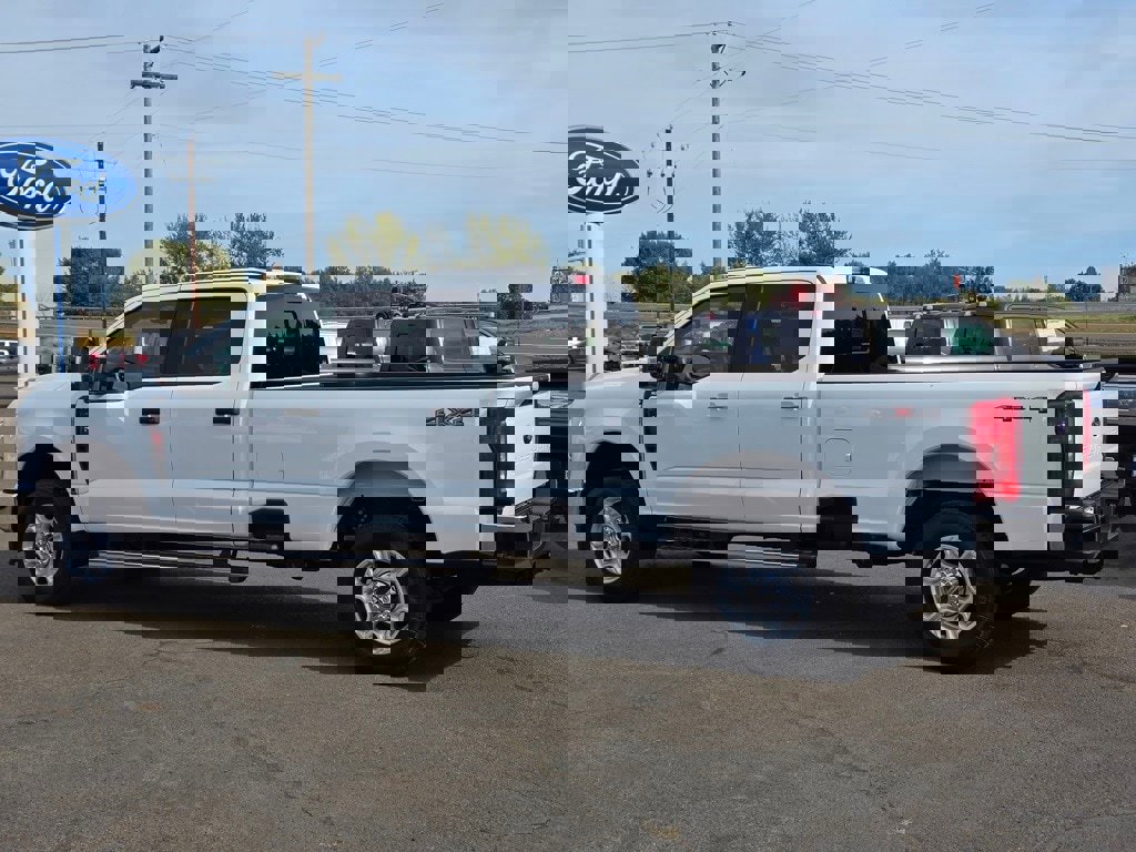 New 2026 Ford F350 XLT w/ Camper Package image 30