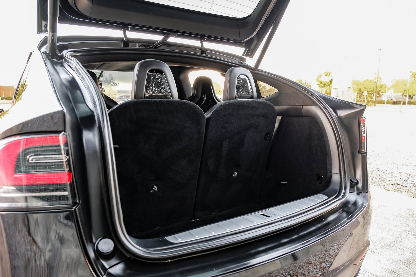 Used 2017 Tesla Model X 75D image 57