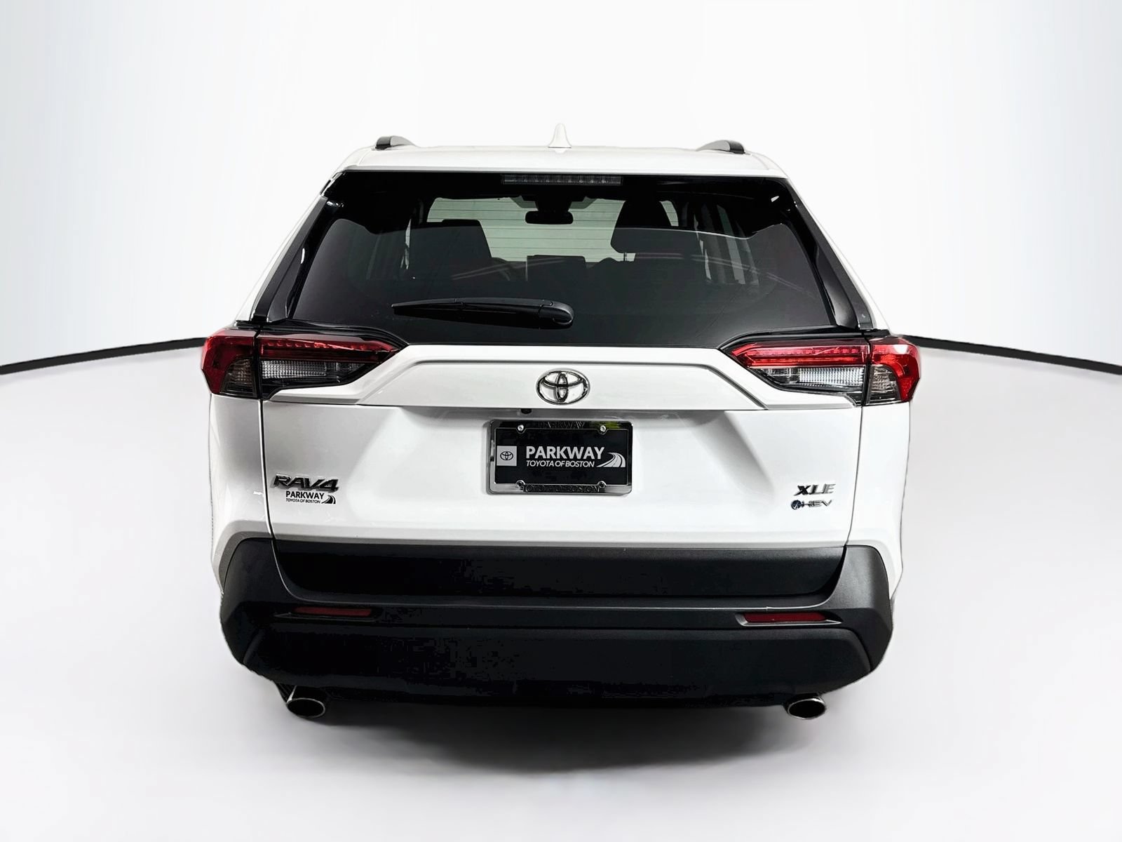 Used 2025 Toyota RAV4 XLE AWD/4WD image 23