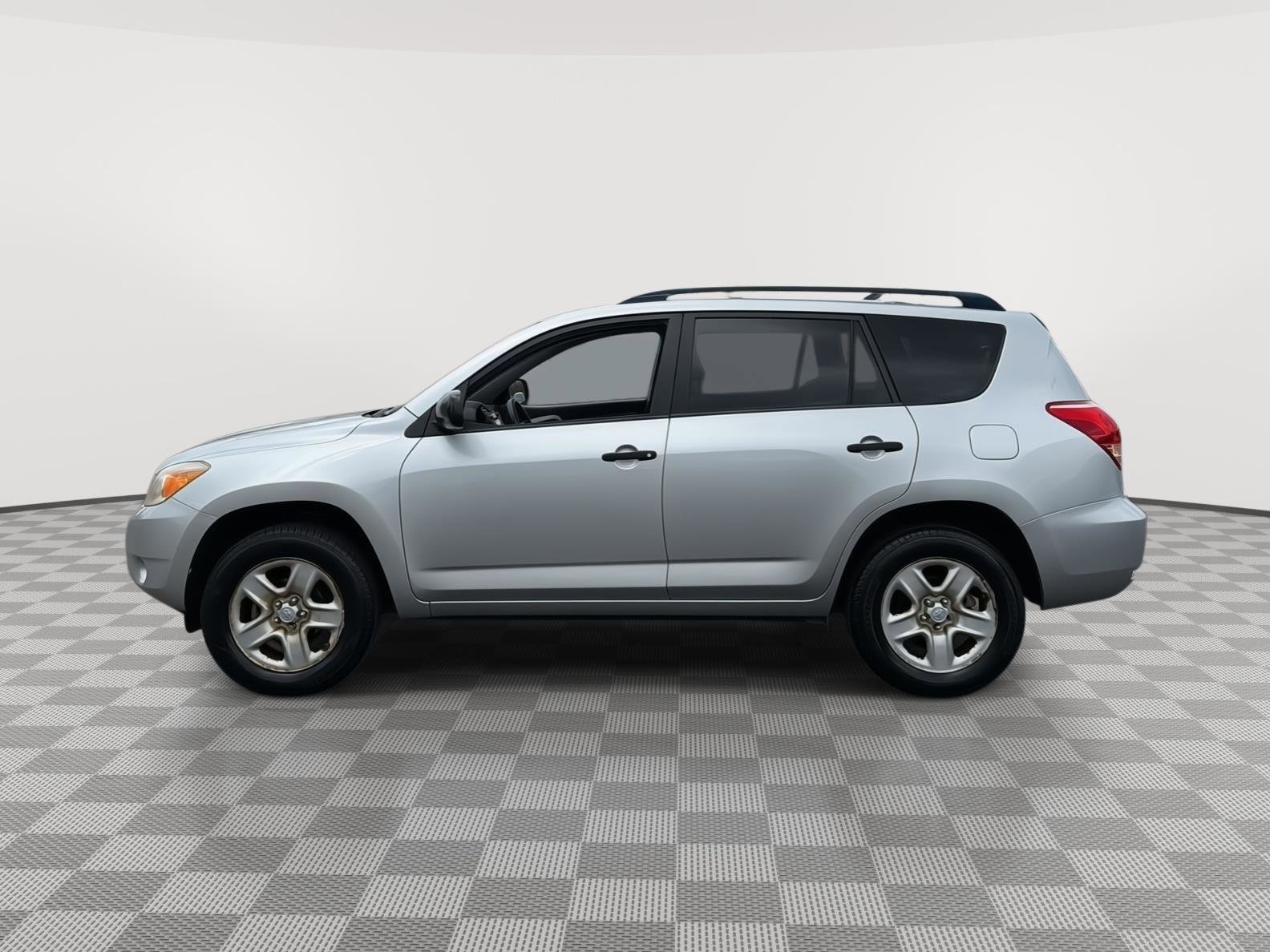 Used 2008 Toyota RAV4 2WD image 25
