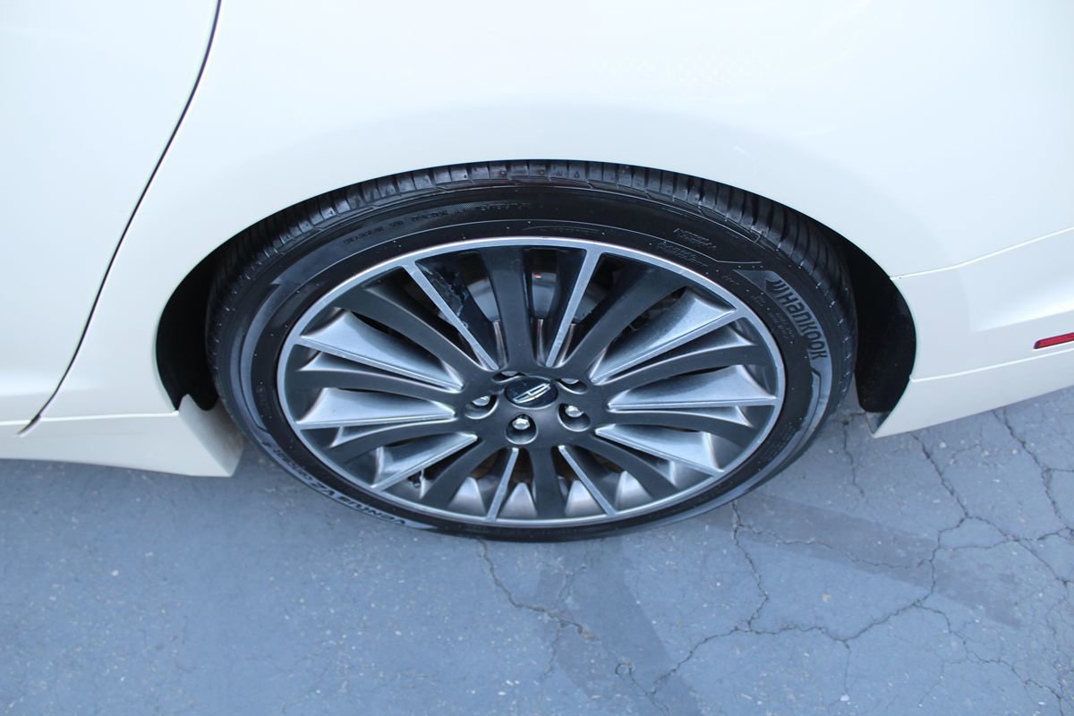 Used 2014 Lincoln MKZ FWD image 15